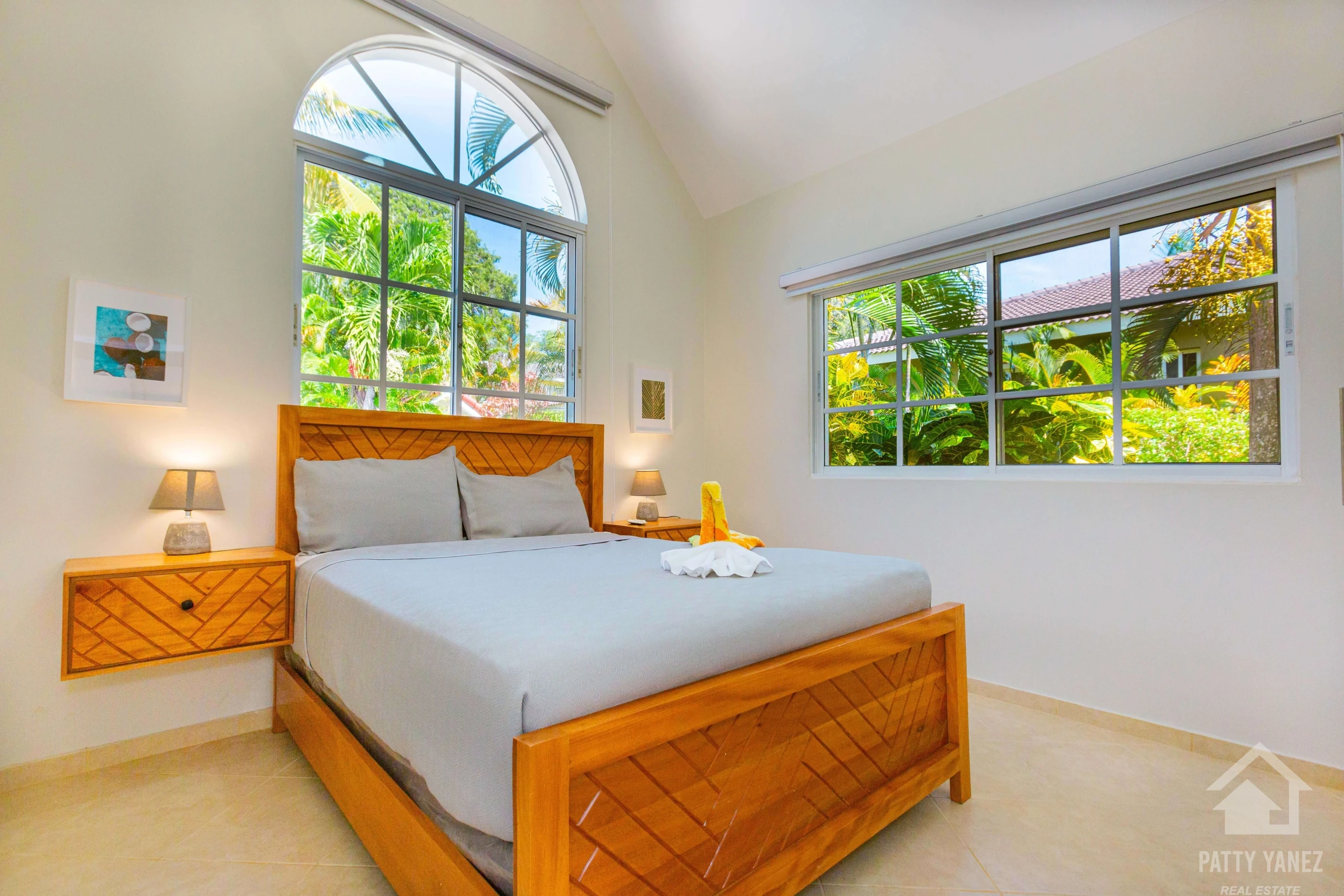 Bright 3-Bedroom Villa in a Well-Located, Quiet Gated Community