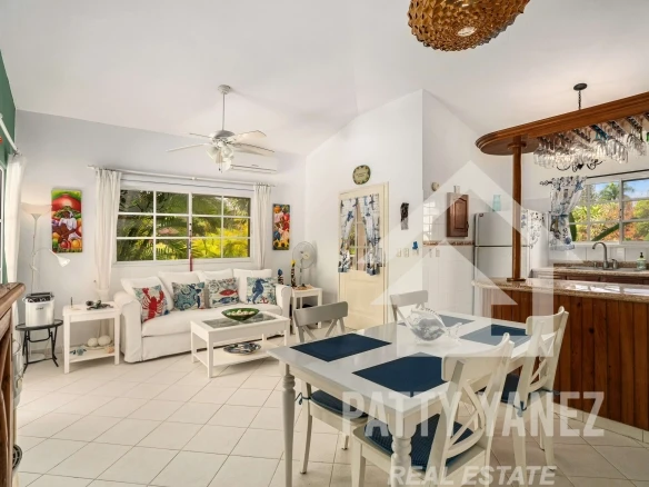 Una vida relajada en la isla en una preciosa villa amueblada