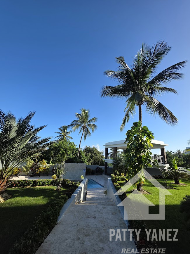 Modern 2-Bedroom Condo Near Encuentro Beach – Furnished, Ocean and Pool Views 