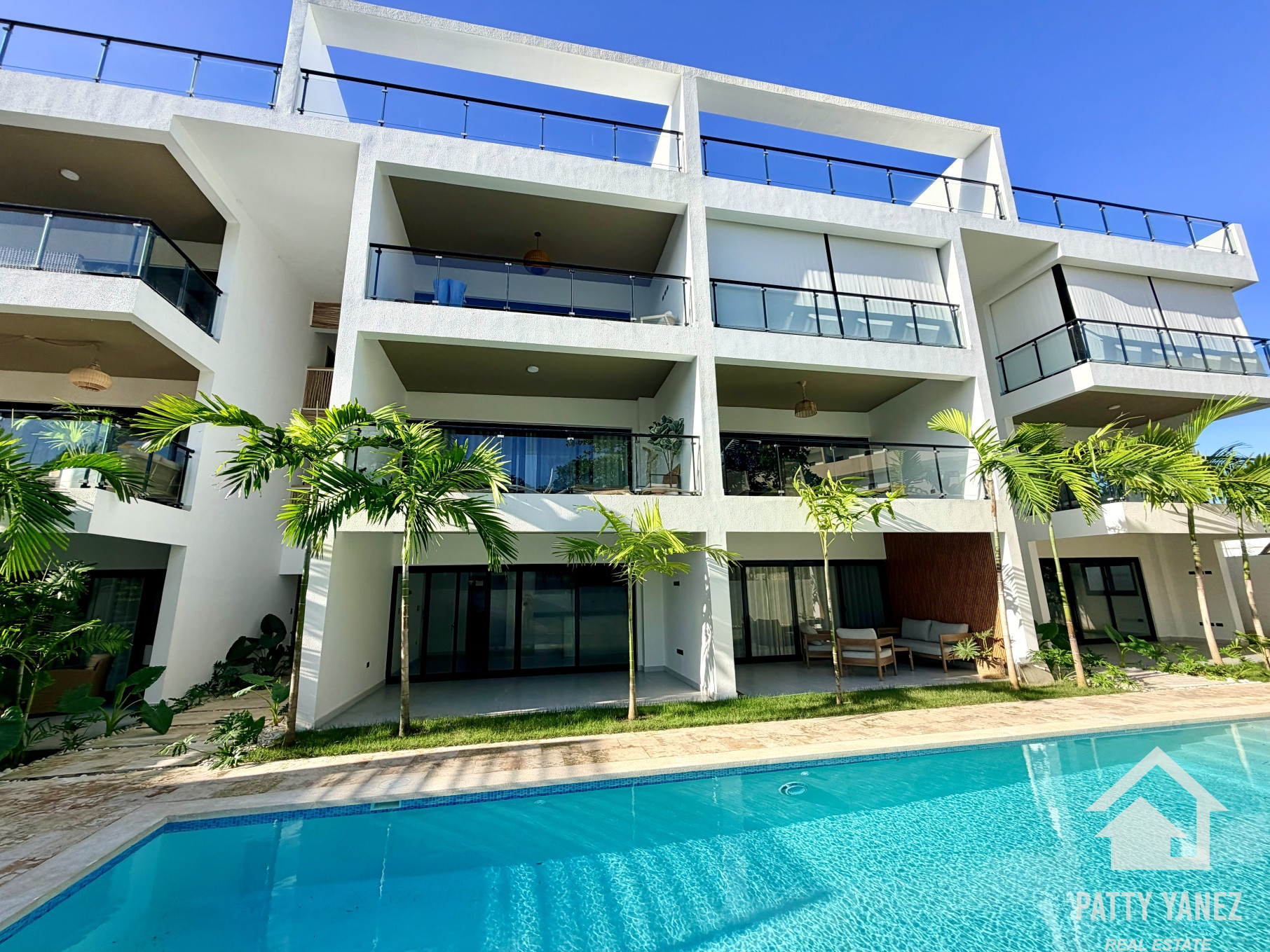 Contemporary One-Bedroom Condo Near Playa Encuentro, Cabarete