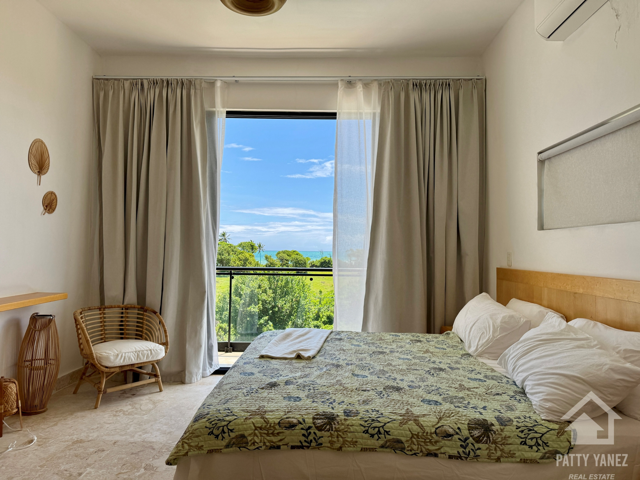 2-Bedroom Condo with Ocean View in Playa Encuentro