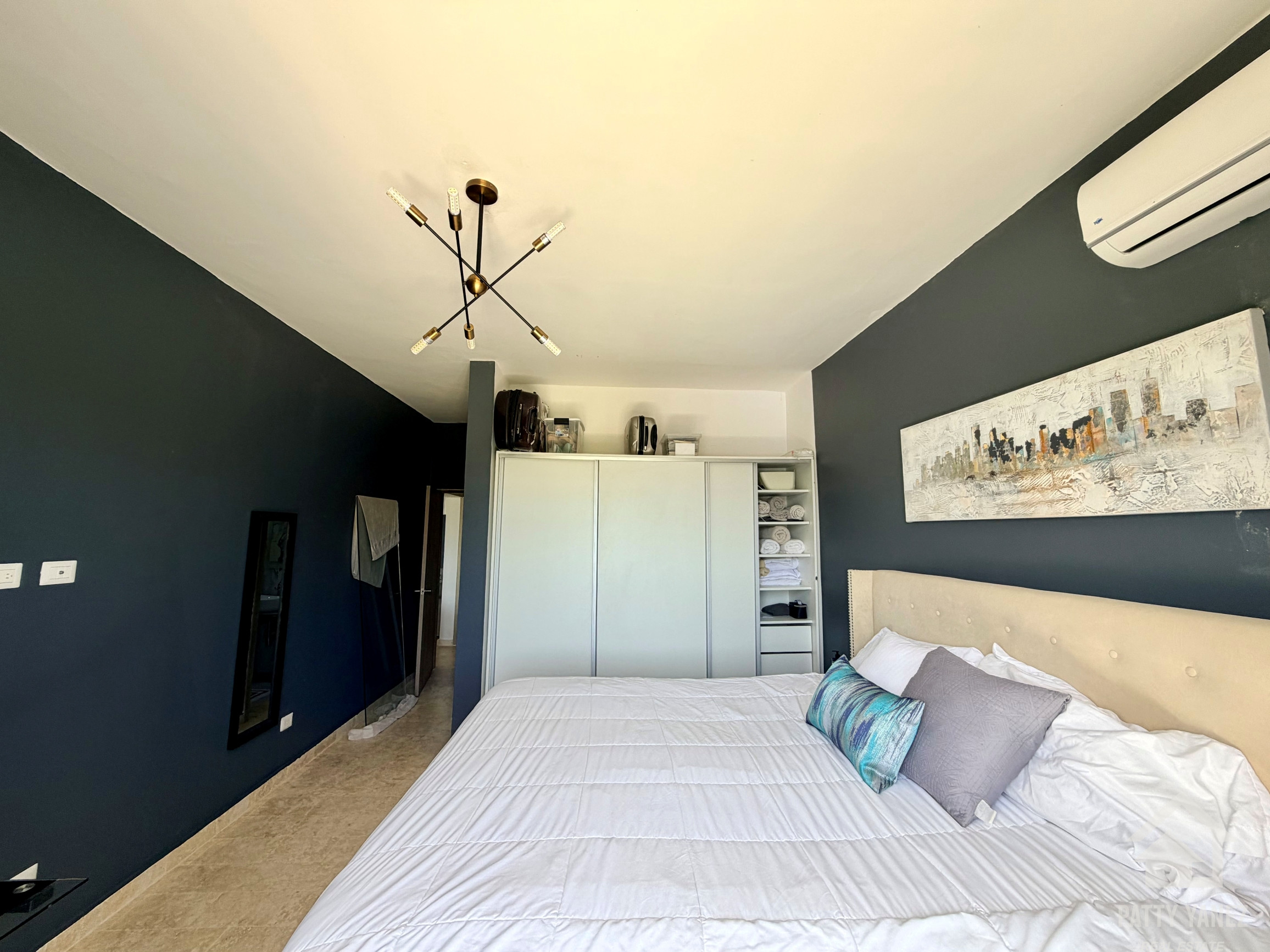 Fully Furnished 2-Bedroom Apartment Near Encuentro Beach