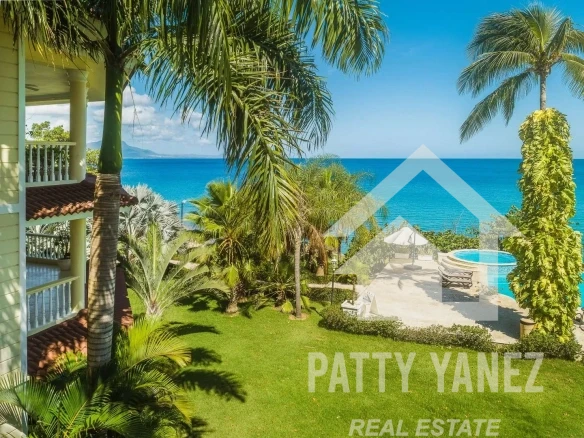 Beachfront Luxury 3-Bedroom Ocean View Condo