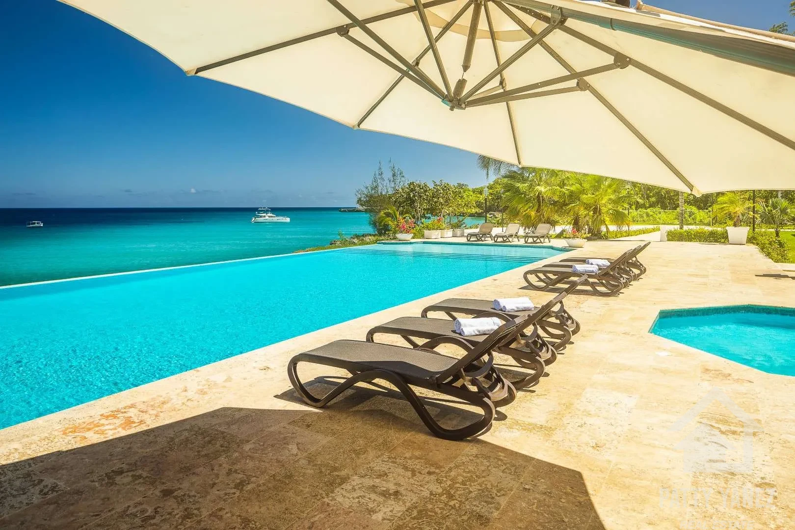 Beachfront Luxury 3-Bedroom Ocean View Condo