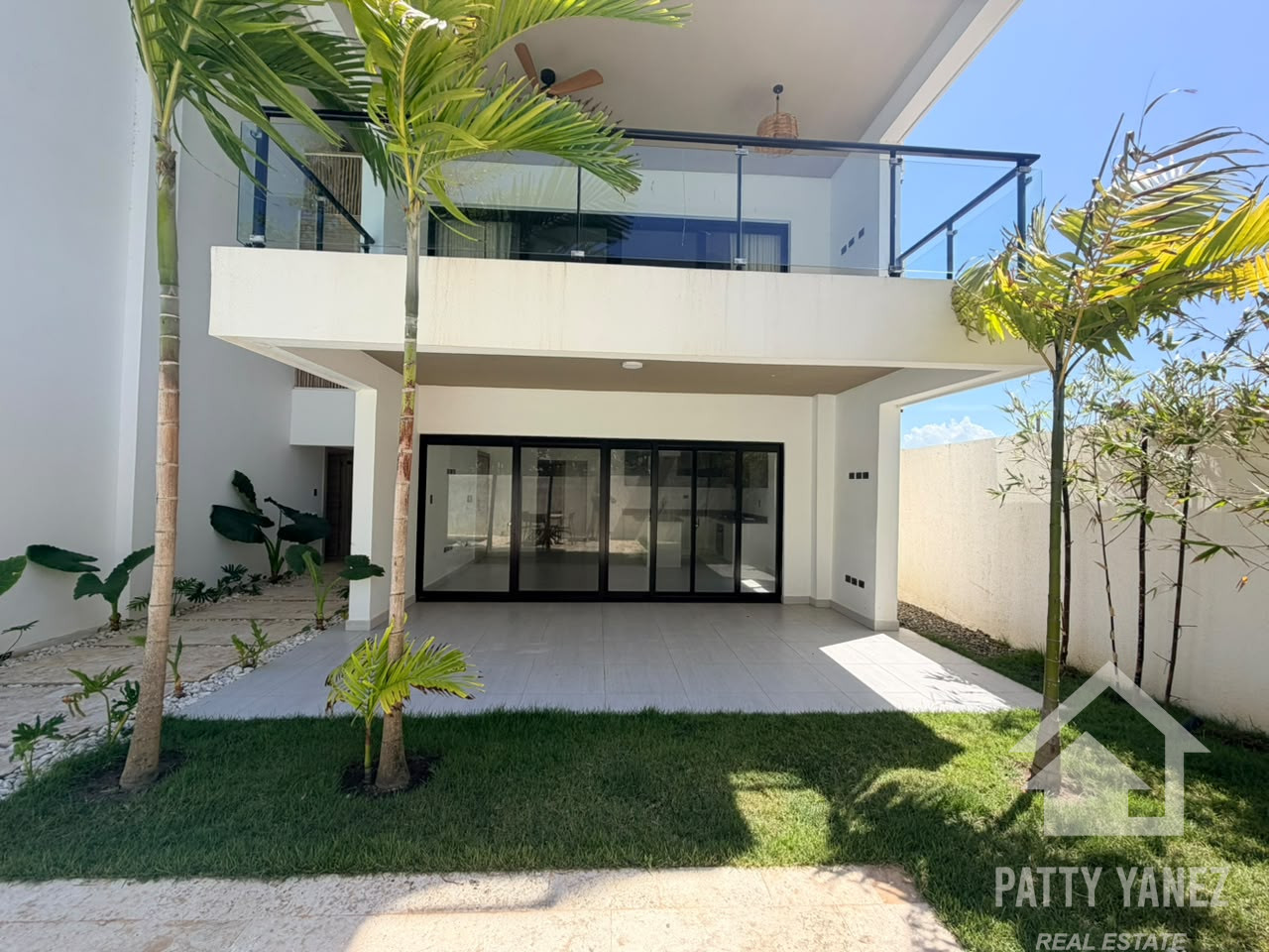 Contemporary One-Bedroom Condo Near Playa Encuentro, Cabarete