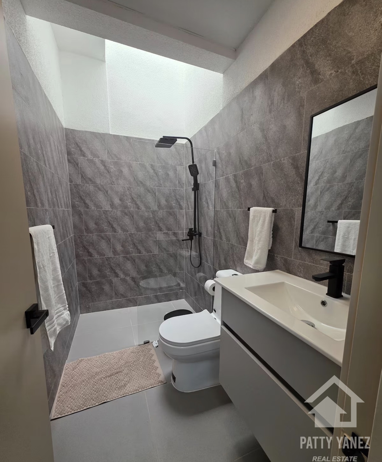 New Furnished 3-Bedroom Townhome with Private Pool