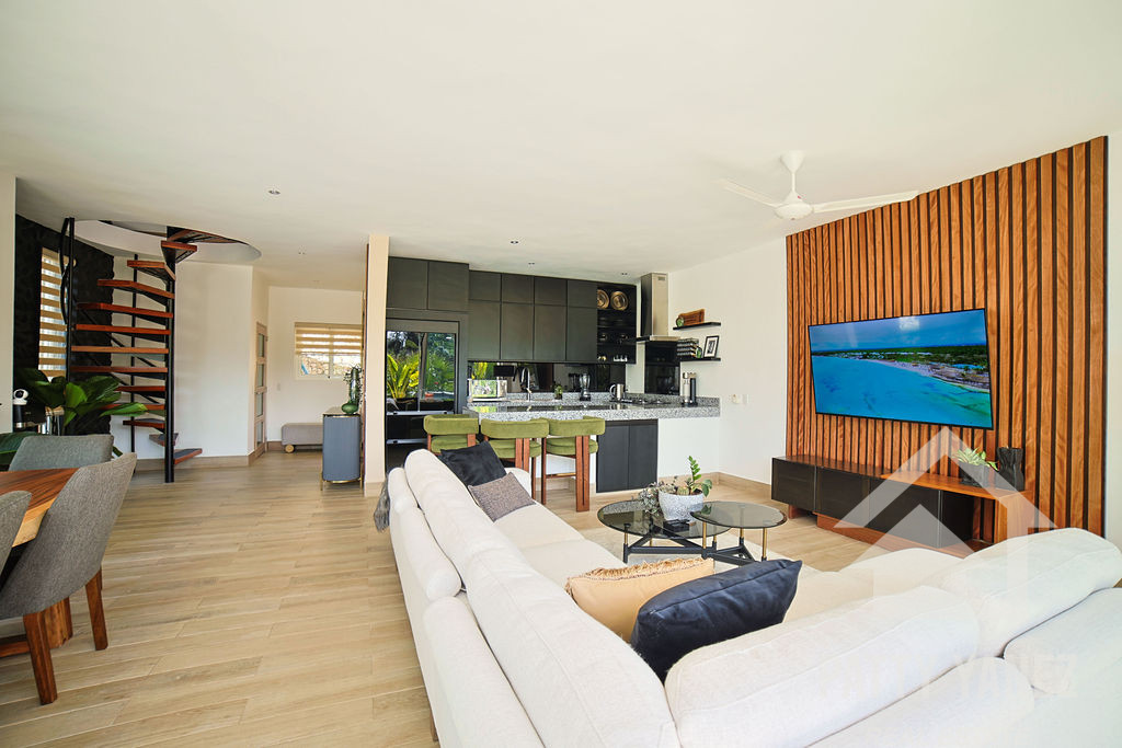 2-Bedroom Hillside Villa with Private Pool and Expansion Potential