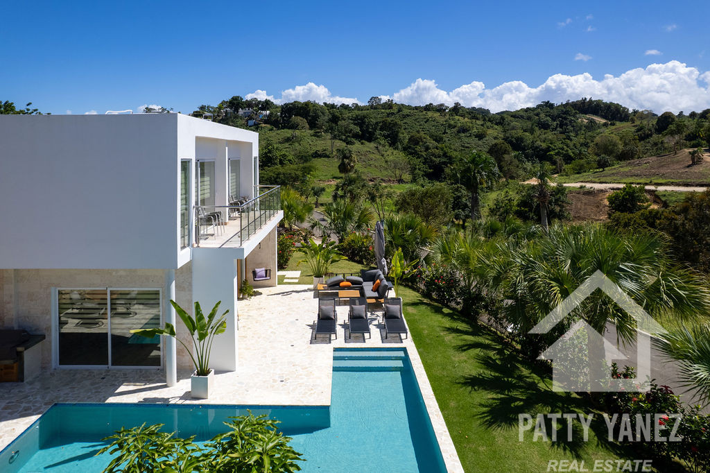 2-Bedroom Hillside Villa with Private Pool and Expansion Potential