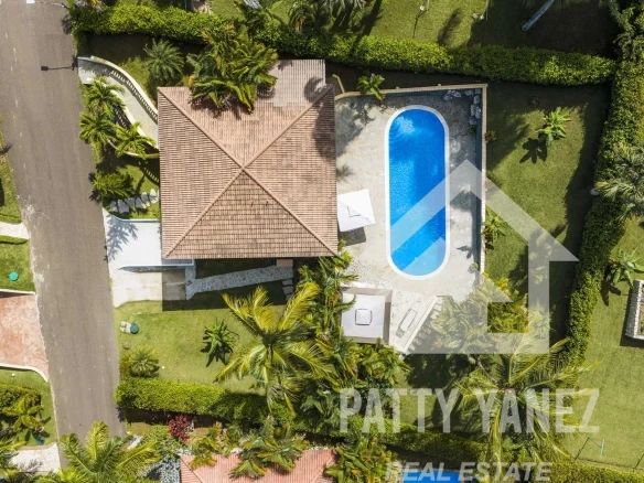 Villa de 2 recámaras con un departamento independiente de 1 recámara