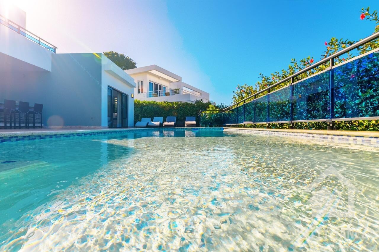 Spacious 4-Bedroom Villa in Sosúa Gated Community