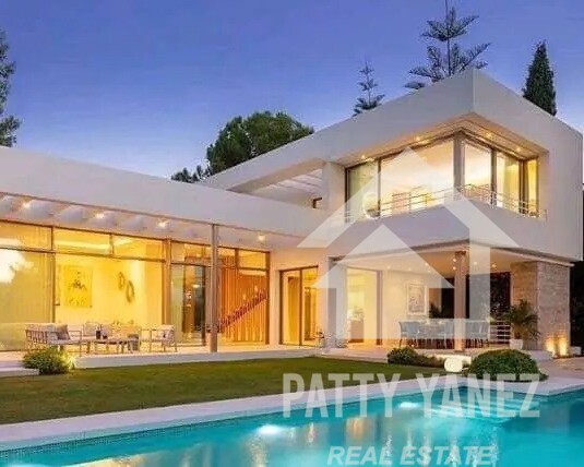 Modern 4-Bedroom Pre-Construction Villa, Walk to Beach