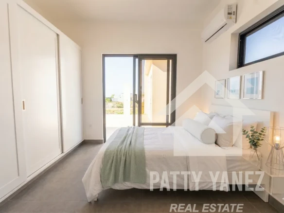 Three-Bedroom Pre-Construction Villa with Private Pool and Guest House