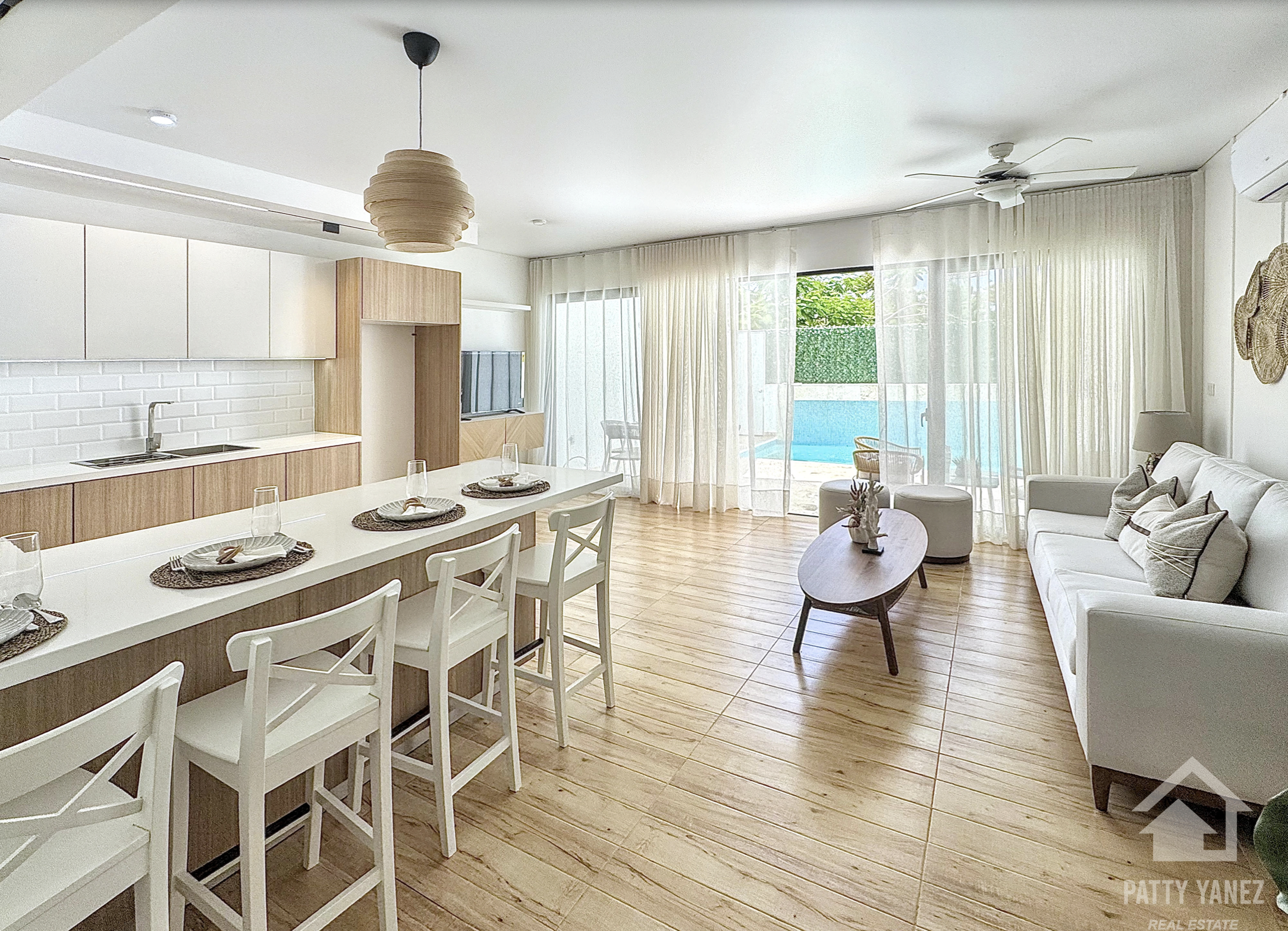 3-Bedroom Townhouse Perla Marina Cabarete 350K (6) Beautifully Furnished 3-Bedroom Townhouse in Perla Marina close to the Beach