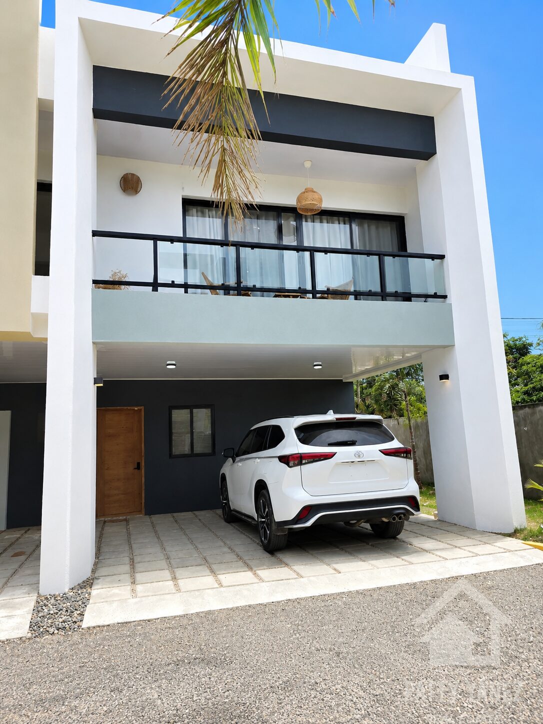 3-Bedroom Townhouse in Sosúa – Walking Distance to the Beach