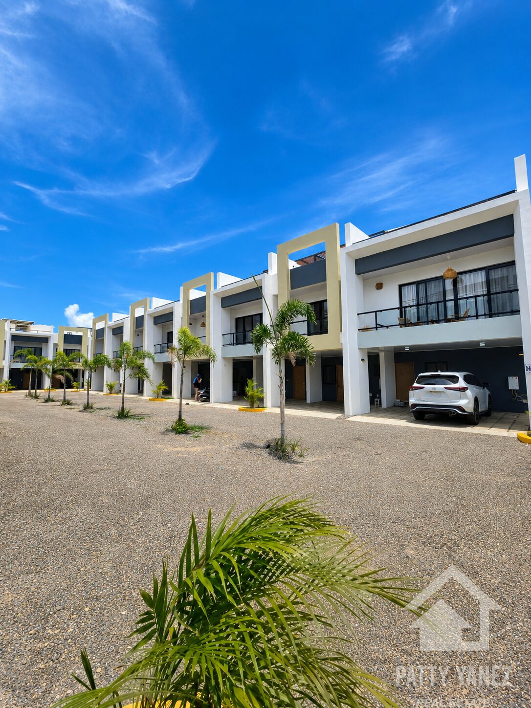3-Bedroom Townhouse in Sosúa – Walking Distance to the Beach